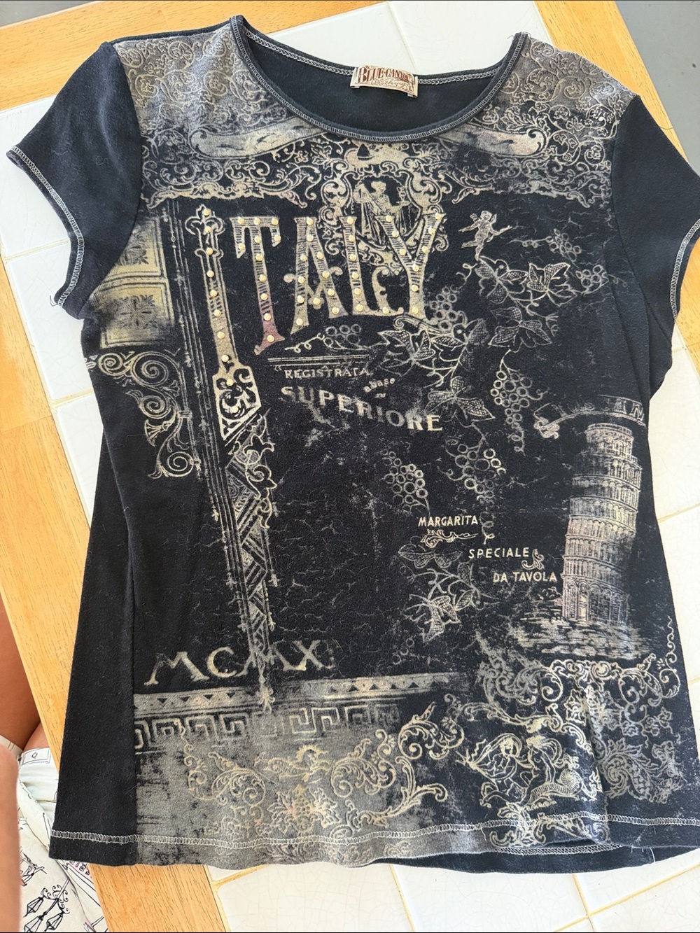Cotton Italy baby-T
Size large